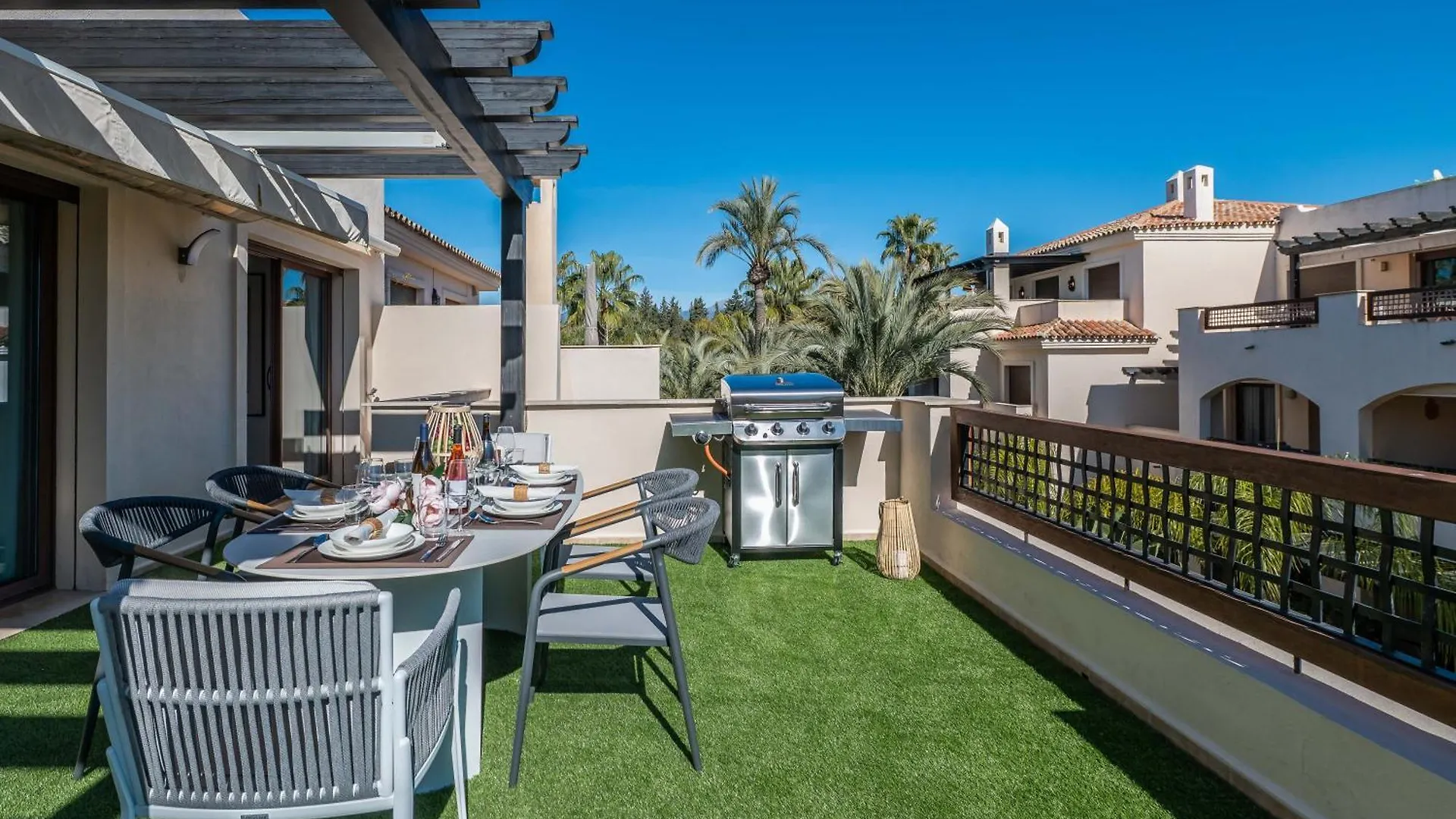 Διαμέρισμα Vacation Marbella I The Sovereign Penthouse, Large Communal Pool, 24H Security, 5Min To Puerto Banus