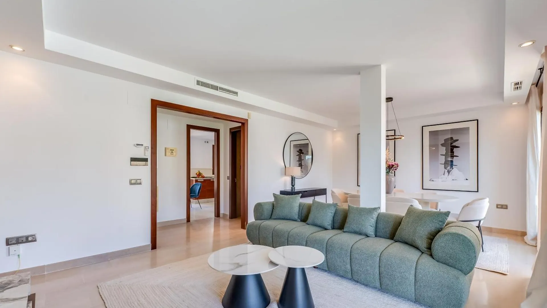 Διαμέρισμα Vacation Marbella I The Sovereign Penthouse, Large Communal Pool, 24H Security, 5Min To Puerto Banus Ισπανία
